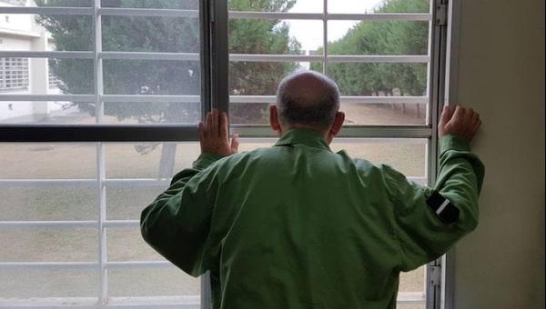 In piena pandemia anziano di 79 anni portato in carcere